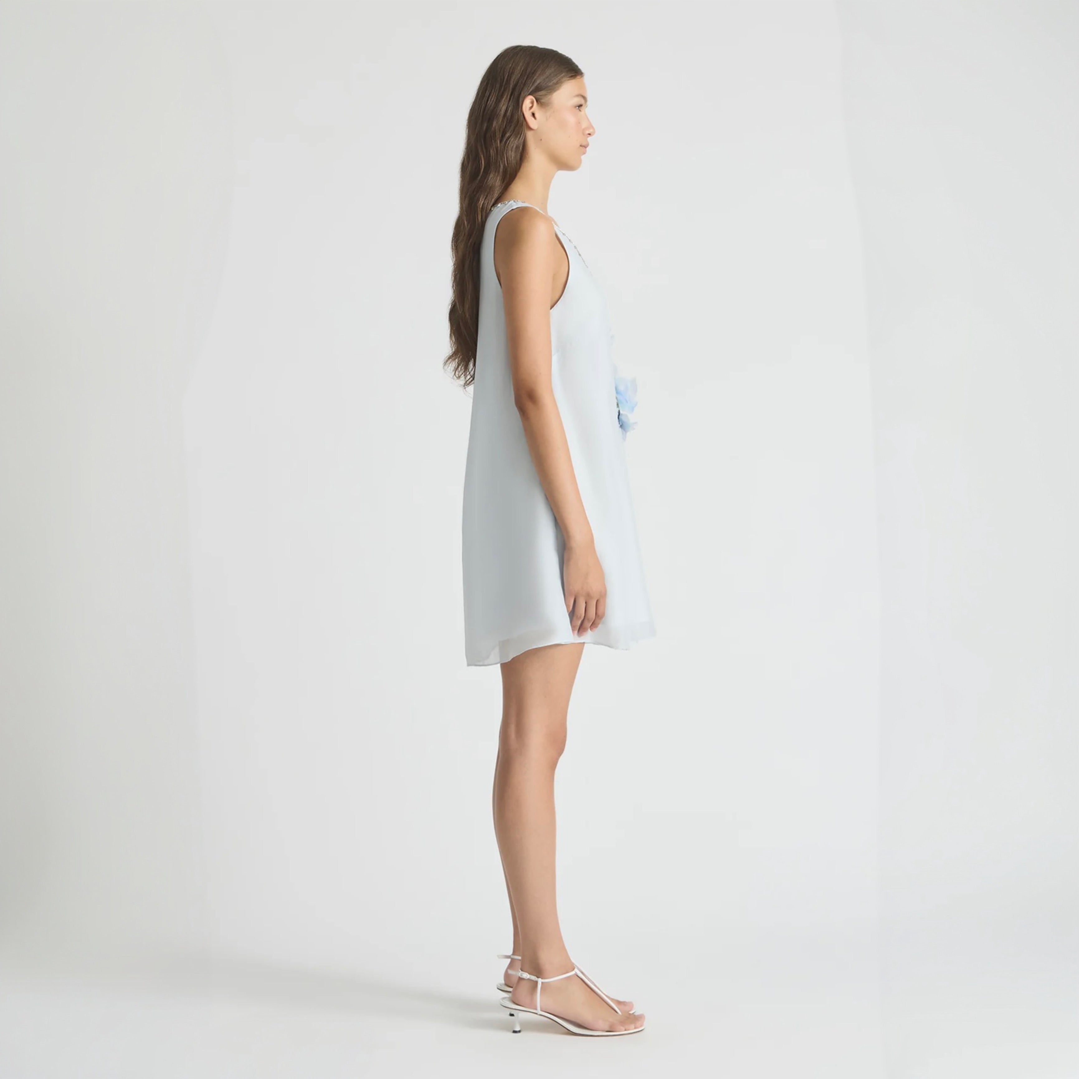 Antipodean Bisous Floral Shift Dress – Sapphire V-Neck Mini