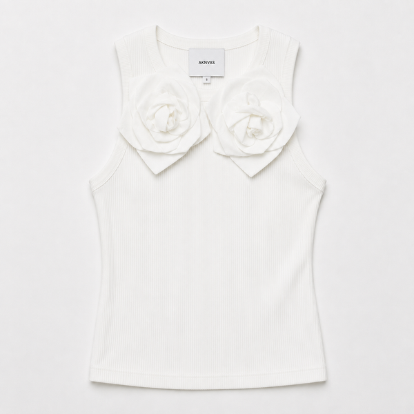 Aknvas - The Camille flower tank in white