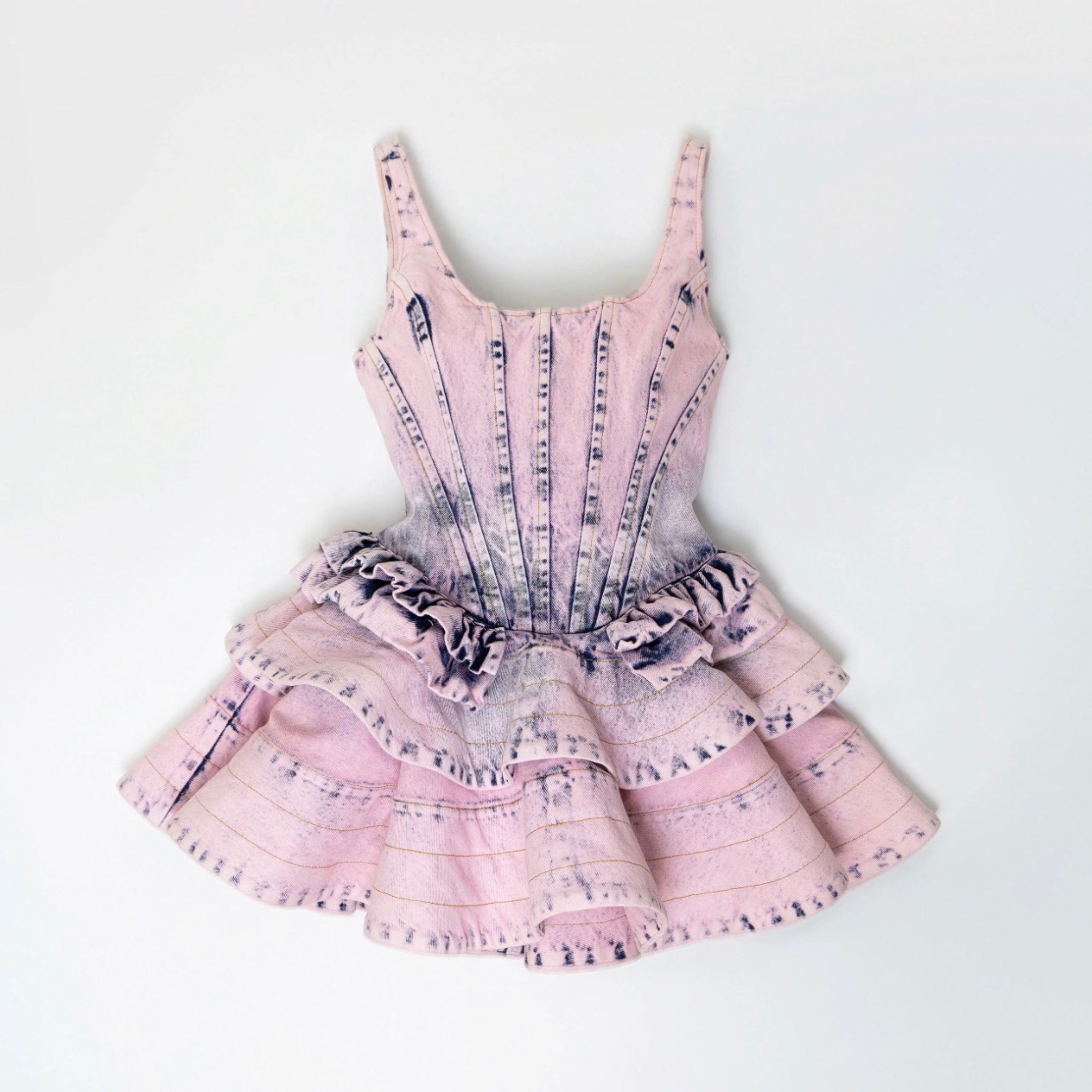 AKNVAS - The Kaitlyn dress in stone pink