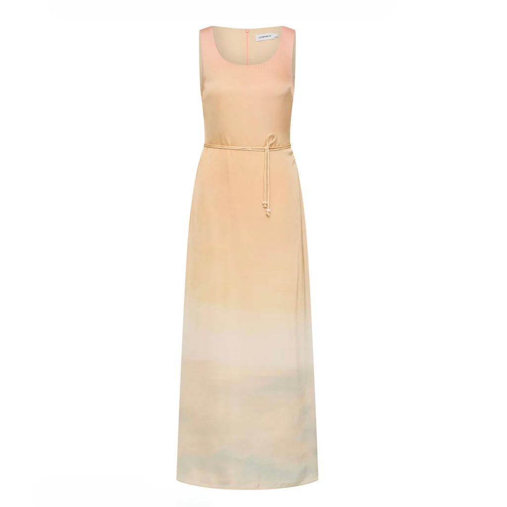 Antipodean Deep Water Structured Slip in Sunset