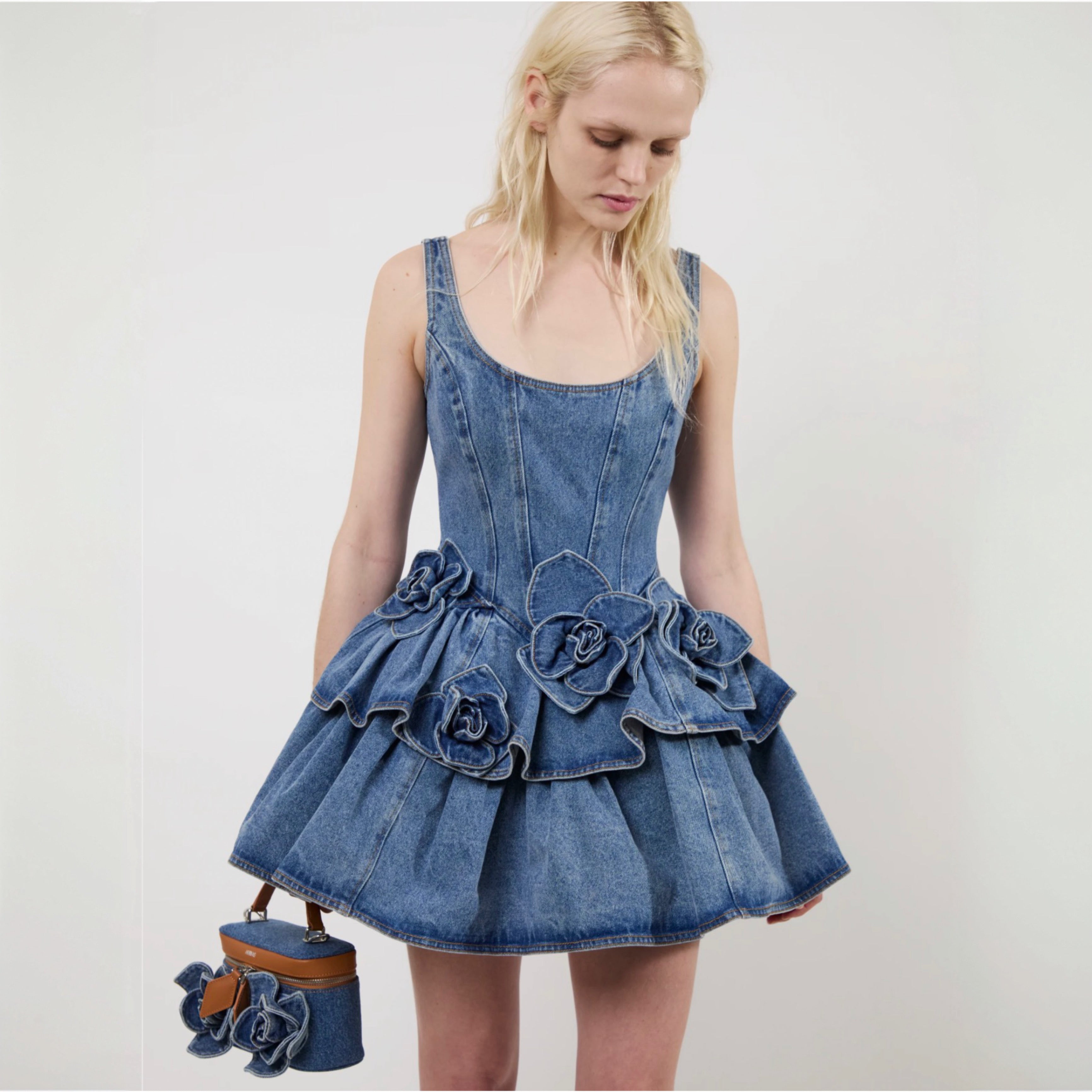 AKNVAS - The Devyn Saxe dress - Denim