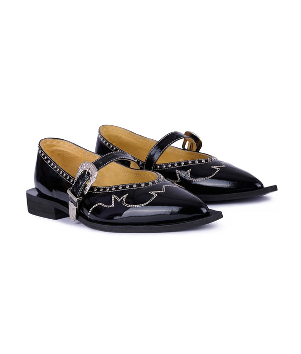 Black Flats Day – Montserrat Messeguer