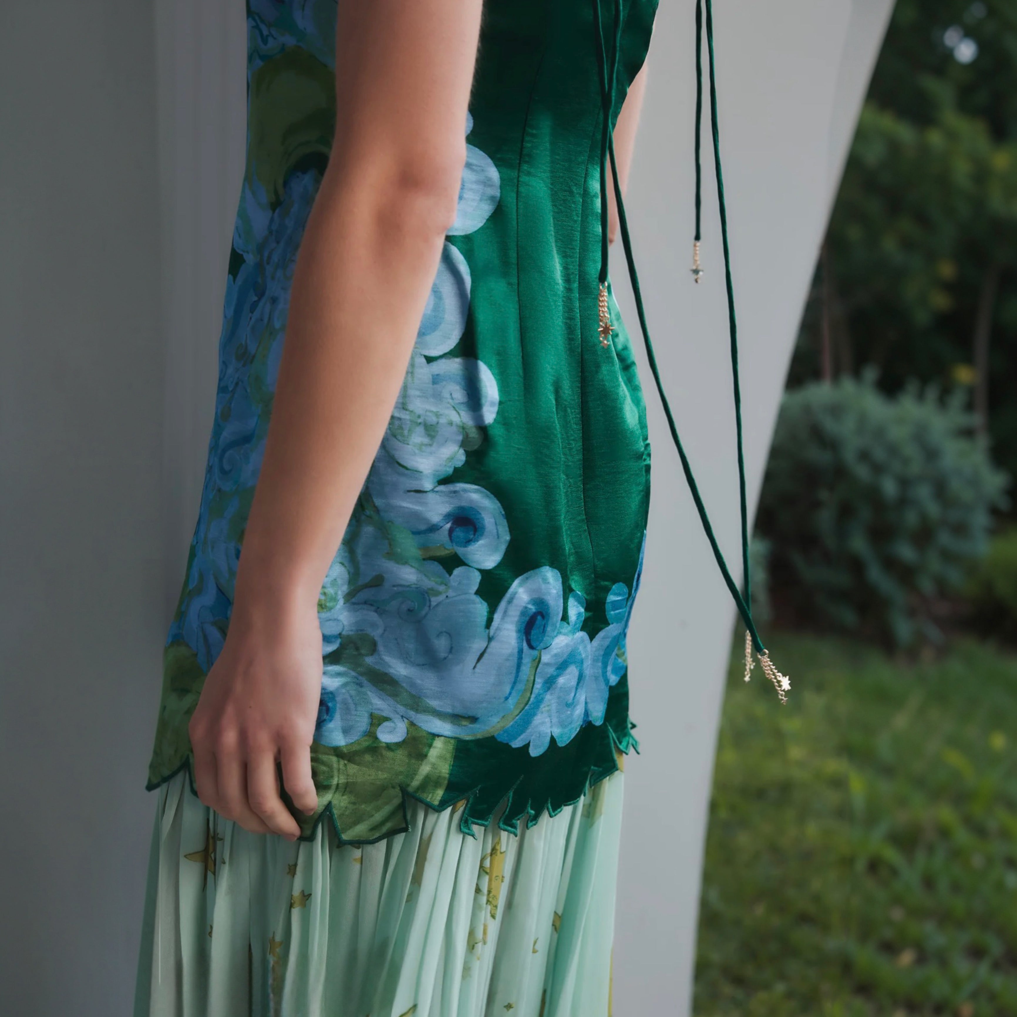 Antipodean Runaway Star Drop Waist Gown in Emerald